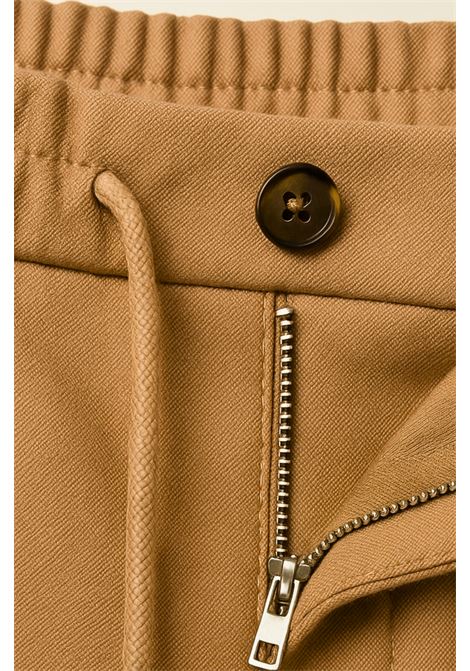Pantaloni Uomo CIRCOLO 1901 con Pences in Piquet  Colore Mud CIRCOLO 1901 | Pantaloni | CN4663766